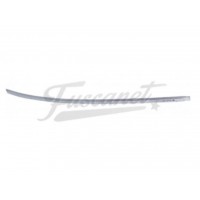 Varilla de accionamiento superior lateral derecha de traba de puerta del medio Kombi 75 a 97